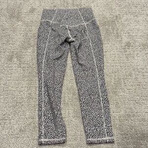 Athleta Salutation Stash Textured Tight -XXS